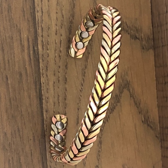 Two Tone Magnetic Bracelet Pure Copper Energy Cuff Bangle - Picture 5 of 6